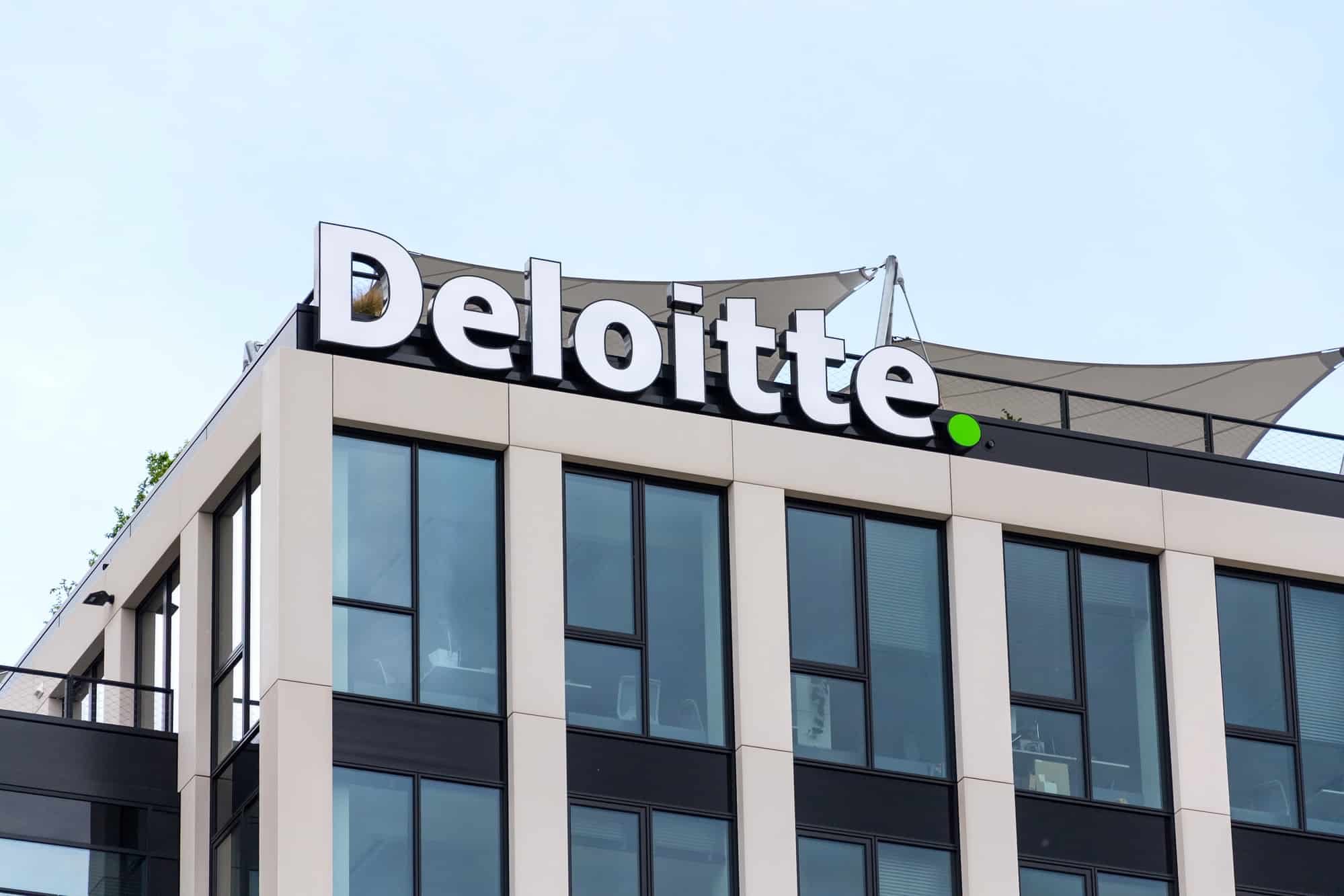 Guide to Working at Deloitte - Forage