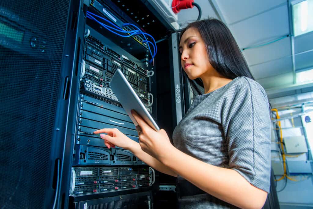Network security engineer in server stacks