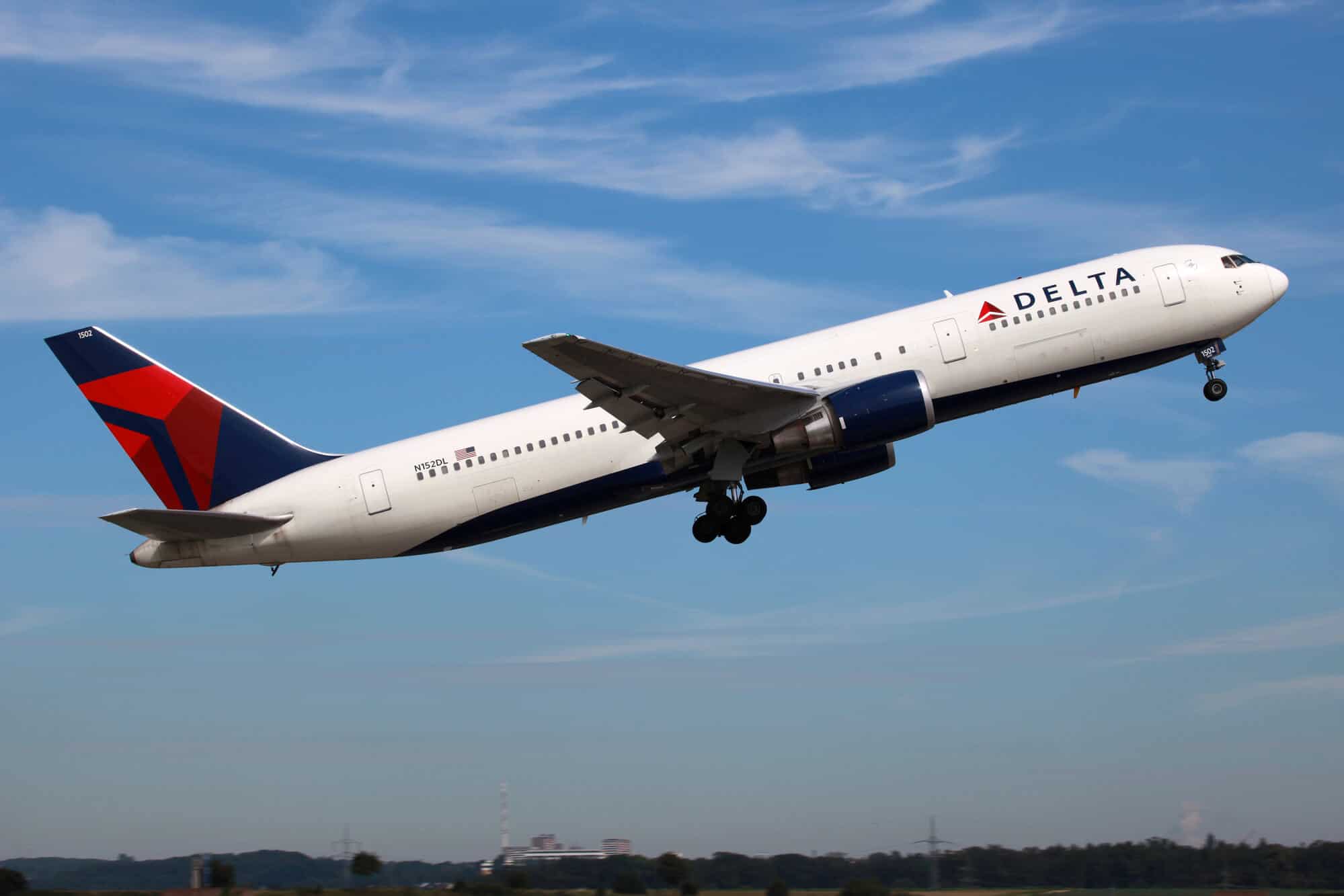 Guide to Working at Delta Air Lines