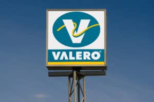 Energy company Valero Energy logo on sign